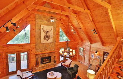 Mountain Gem, Hot Tub, Fire Pit, Views, Starlink Wi-fi - Foto 1