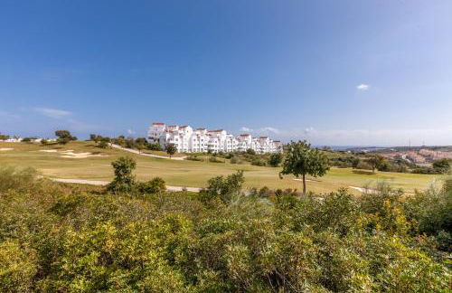 2060-Newly furnished 2 bedrooms apt with golf - Photo 22