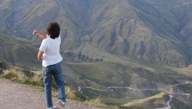 Admiring the Cuesta del Obispo