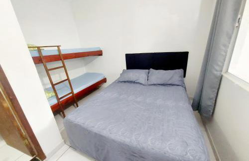 Casa Espaçosa 3 Quartos Sala Cozinha e Churrasqueira - Foto 22