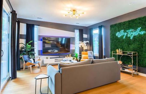 Hot Tub Time Machine - Clubhouse - DT 6 Min Drive - Foto 13