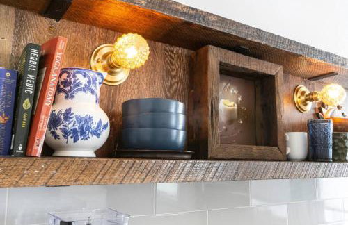 Private Classy 2nd Flr 3 Bed Apt Near Downtown - Foto 16