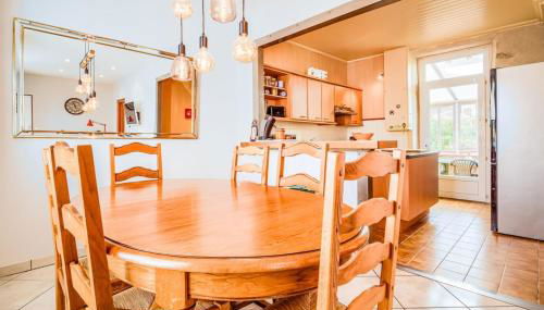 Maison typique à deux pas du bourg et de la mer - Photo 2