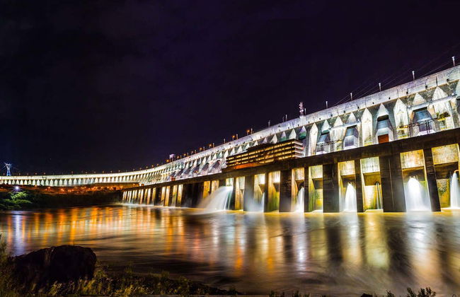 Espectáculo de luz y sonido en la represa de Itaipú - Foto 3