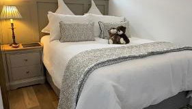 Tumpseys Hideaway with Hot Tub & Sunset Loch Views, Glencoe Near Fort William - Foto 3