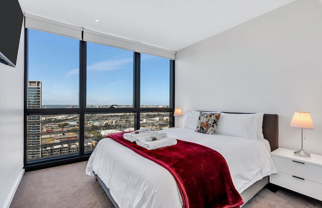 Melbourne Lifestyle Apartments - Best Views on Collins - Photo 31