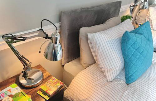 Ideal 4 Bed Home sleeps 7 Nr Middlebrook Stadium - Foto 52