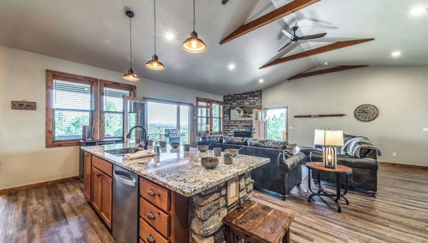 Wine Top by Ruidoso Vacation Rentals - Foto 5, Servicios del alojamiento