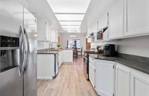 15 min to San Diego! Walk to Trolley - Foto 22