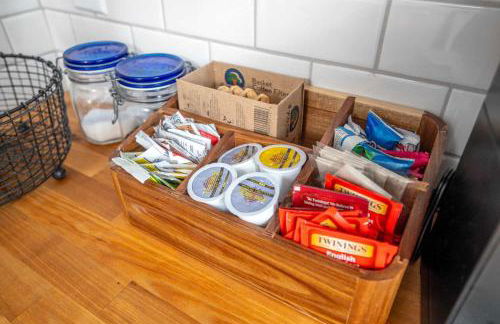 Modern 3-BR Townhome w Private Backyard Near RTP - Foto 45