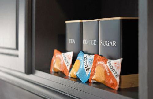 Stylish 4BR Retreat Near Town Centre - Foto 27