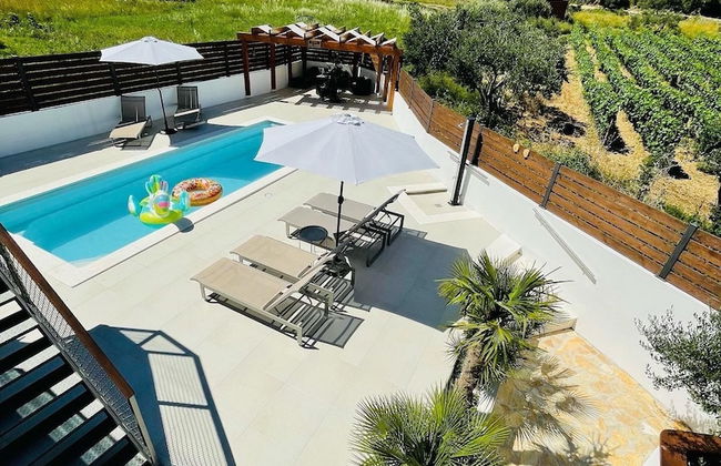 Remarkable 4-bed House in Kaštel Novi - Foto 21