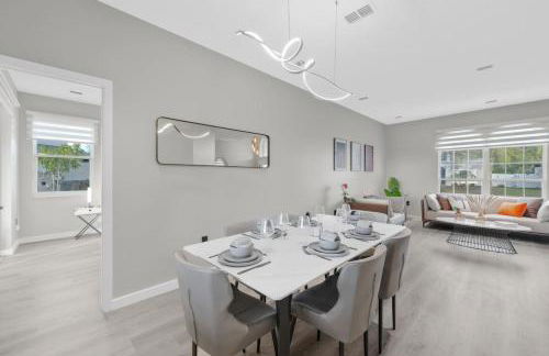 Vacation Sunset Home with Private Pool and Grill 5390 - Photo 11