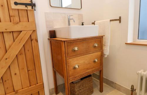 The Warren - Photo 17