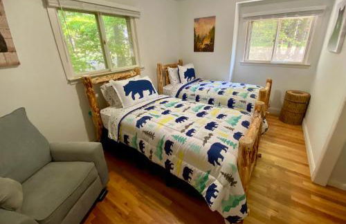 Escape to a 3-Bedroom Cabin in Lower Catskills - Foto 24