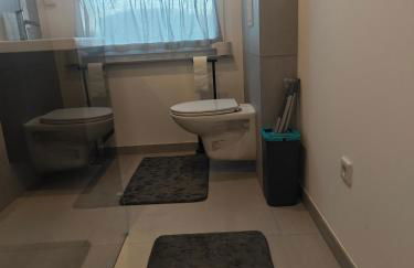 Siegen - Geisweid Work and stay Neu Modernisiert 2 Schlafzimmer Badezimmer Balkon - Foto 66