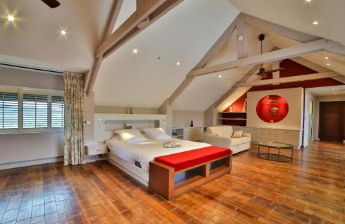 Luxueuse Longère 350m2 "Le Grand Kerfra" au Vignoble Domaine Lamballe, Baden, Golfe du Morbihan - Photo 19