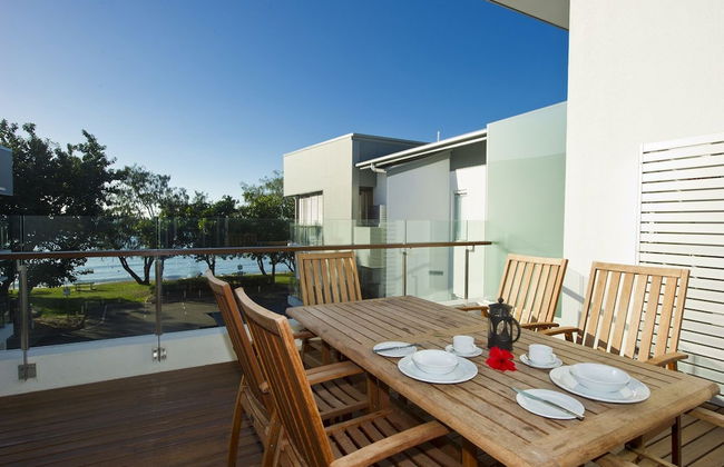 Maggies Beachfront Apt. 8 - Photo 10