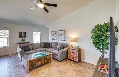 Backyard Oasis Updated San Tan Valley Escape - Foto 4