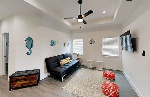 Luxurious Family-friendly Oasis with Laguna Views - Foto 3