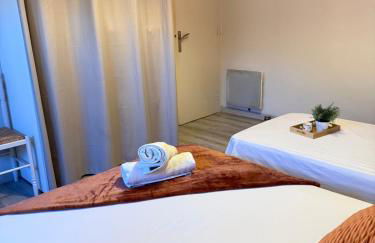 2 logements séparés 2 et 5 couchages au Rez-de-Chaussée à Chambretaud, 5 min Puy du Fou - Photo 45