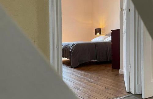 Maison moderne à La Chabanne avec jardin et animaux admis - Photo 14