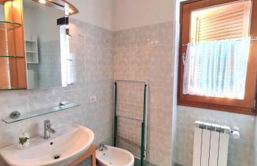 Casa MK & MK Ferienwohnung lake view swimming pool - Foto 23