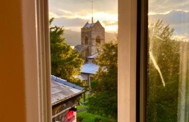 3 West End Boutique Apartment - Photo 4