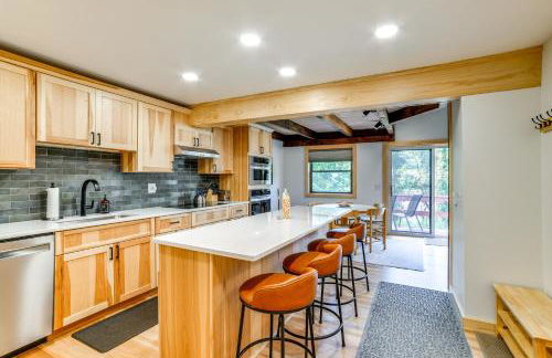 Skiers Paradise Townhome with Deck in Cortland! - Foto 6