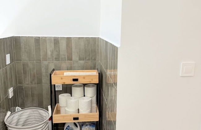 Azure Loft - 3min Walk to Beach, 10min to Old Town - Foto 29