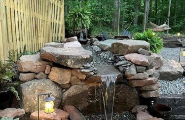 Elegant, Vintage Conestoga Covered Wagon Getaway in Denver, Pennsylvania - Foto 15