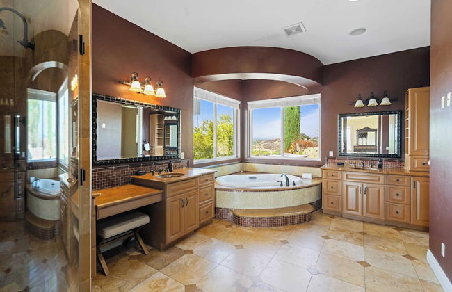 Via del Sur by Avantstay Private Spanish Villa w/ Views Walk to Wineries! - Foto 14