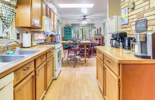 10 Mi to Show Low Pinetop-Lakeside Family Cabin! - Foto 11