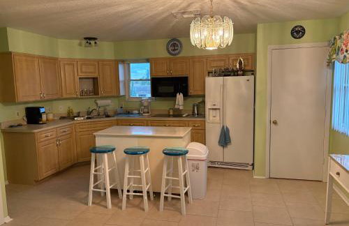 Cozy one bedroom with great water views lots of room - Foto 2