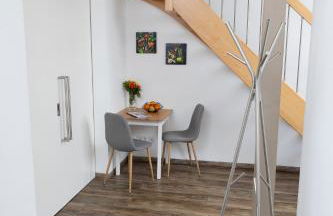 BeMyGuest - 3 Zimmer Maisonette - Zentral - Klimaanlage - Aufzug - Foto 17