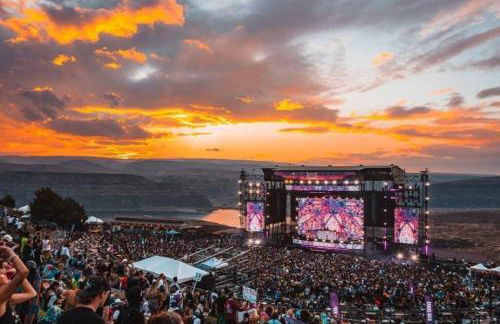 Crescent Bar Waterfront Home- Private Beach, Water Views, Hiking, Golf, Live Concerts - Foto 34