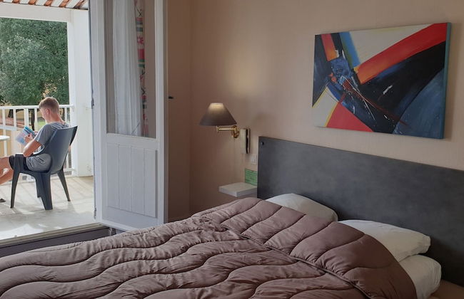 Les Chênes Verts - Foto 1