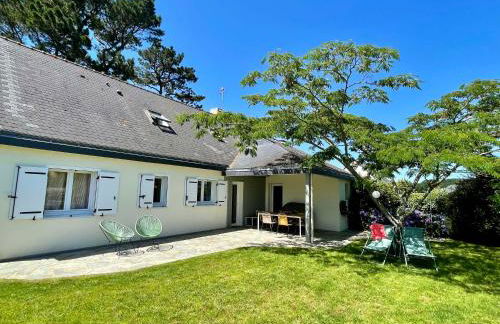 KerDesAmis - Tolles Ferienhaus in Strandnähe mit Sonnenterrasse, Boulebahn und großem Garten - Foto 4