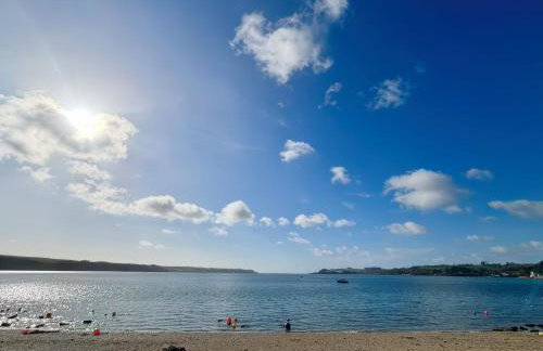 The Studio - Photo 28