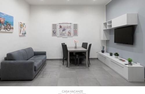 Dante Square - Photo 13