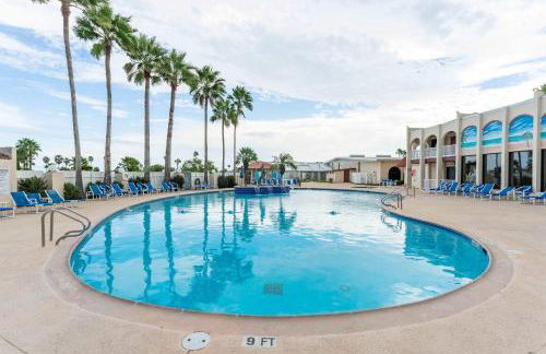 Charming 1BR Waterfront Retreat with Private Patio - Foto 22