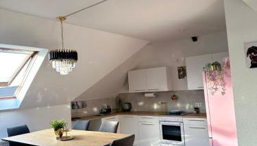 148qm Apartment, nähe Düsseldorf, 4 Schlafzimmer, privater Parkplatz - Foto 2