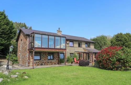 The Wellington - Photo 1