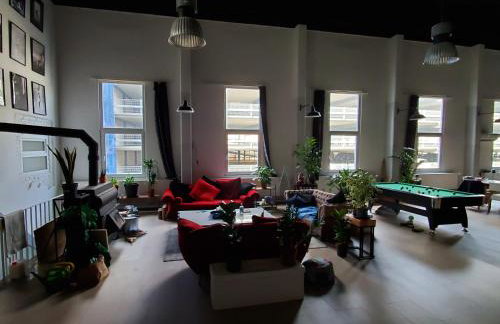 Stunning Industrial Loft in a former Power Plant Schaltzentrale - Foto 34