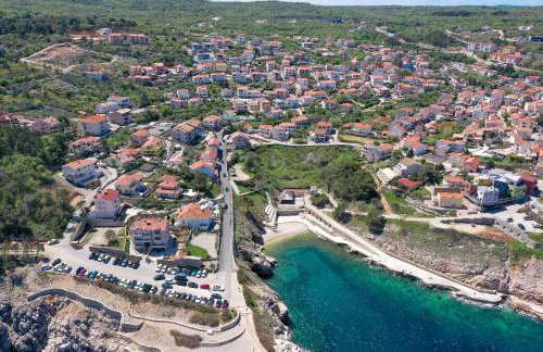 Moro Vrbnik - Foto 18