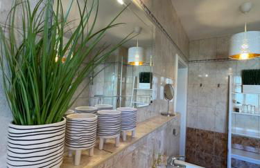 Gustava 26 - Foto 15