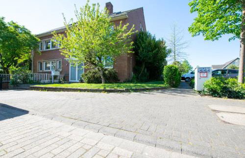 Tolstov Apartments - 1 , 3 and 4 Room Apartments - 20 min Messe DUS & Airport DUS - Foto 51