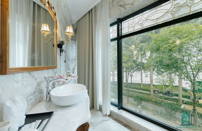 Luxe Paradise Suites Hotel - Photo 80