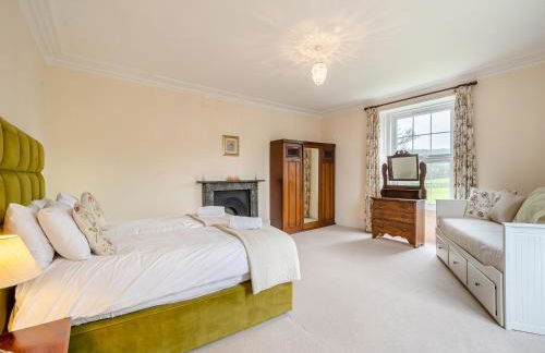 Armswell House - Photo 17