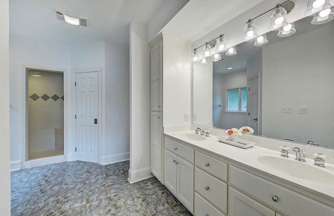 Lucky's Lake House by Avantstay Private Lake Bar - Foto 28